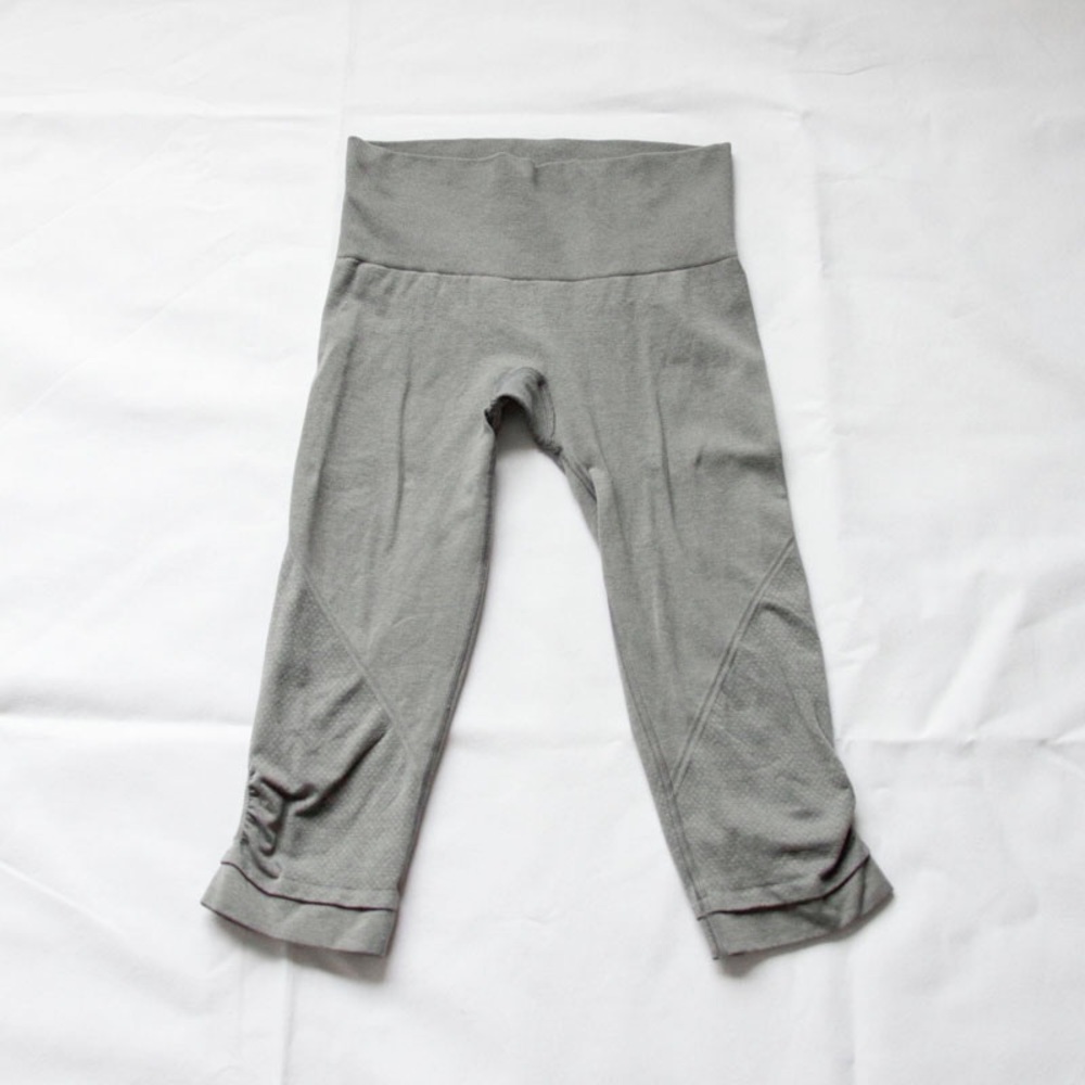 Lululemon Ebb & Flow Crop